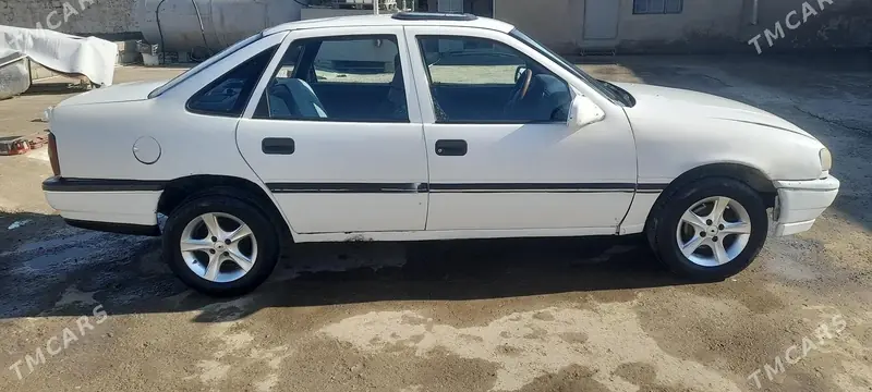 Opel Vectra, 1991 — фото 4
