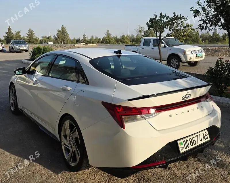 Hyundai Elantra, 2023 — фото 2