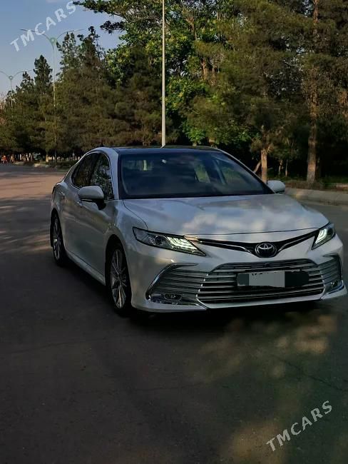 Toyota Camry, 2019