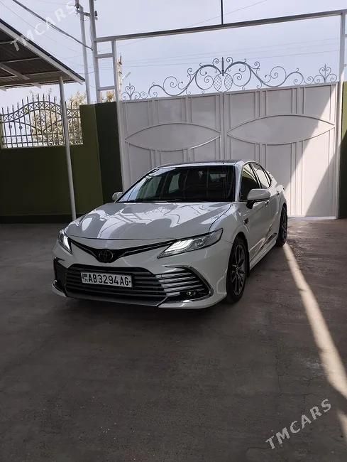 Toyota Camry, 2018