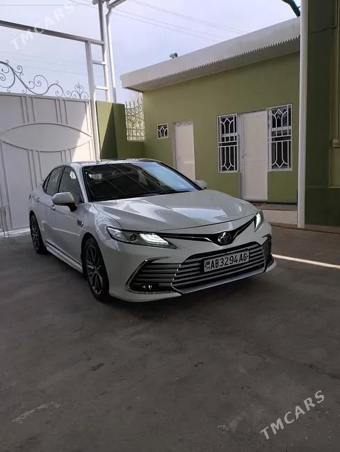 Toyota Camry, 2018