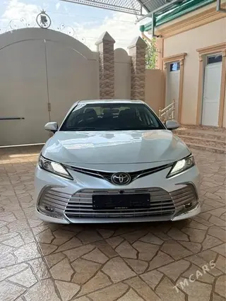 Toyota Camry, 2021