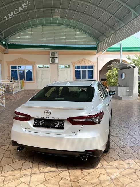 Toyota Camry, 2021