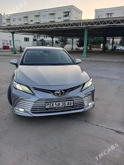 Toyota Camry, 2019 — фото 2