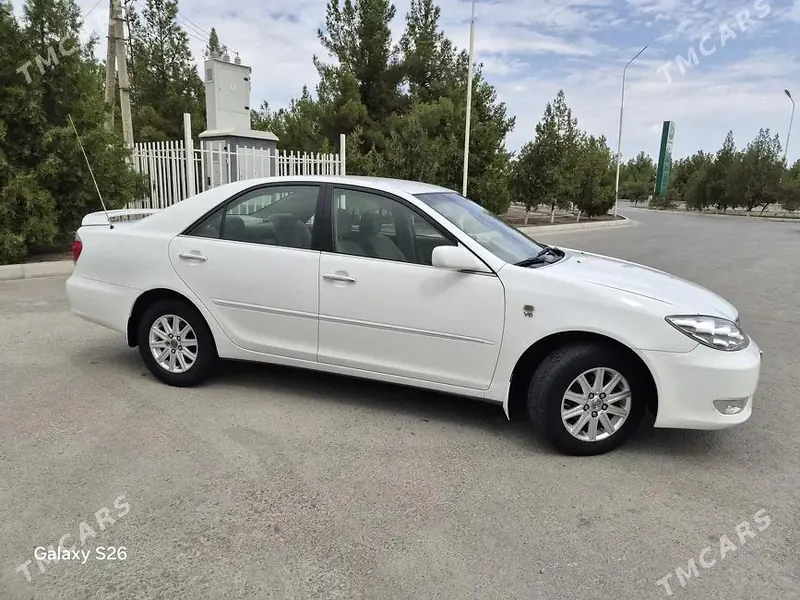 Toyota Camry, 2003 — фото 3