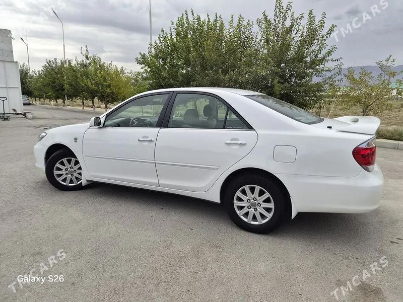Toyota Camry, 2003
