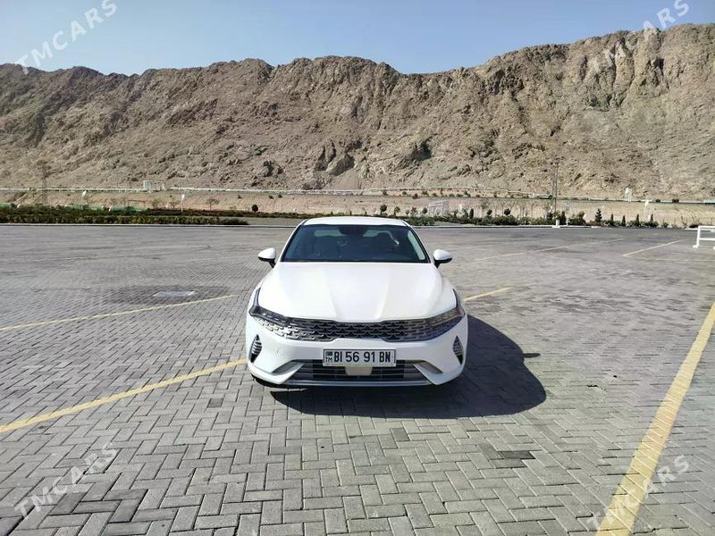 Kia K5, 2023