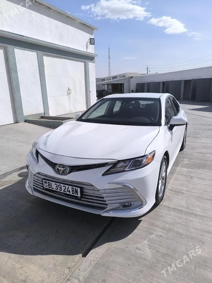 Toyota Camry, 2021