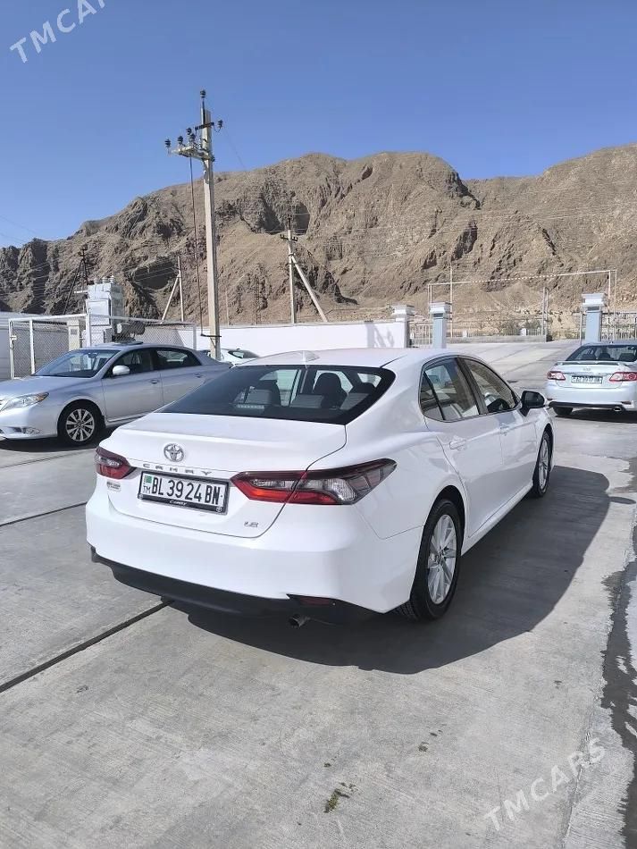 Toyota Camry, 2021