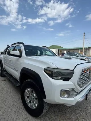 Toyota Tacoma, 2019