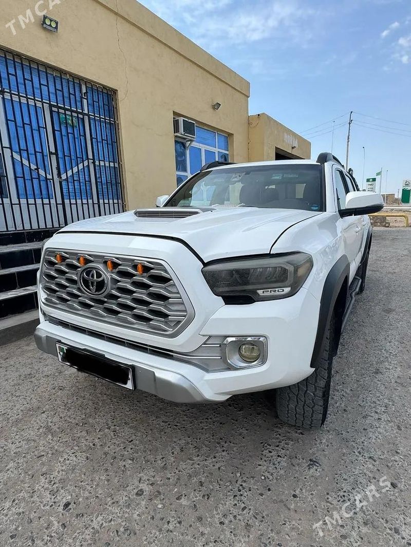 Toyota Tacoma, 2019