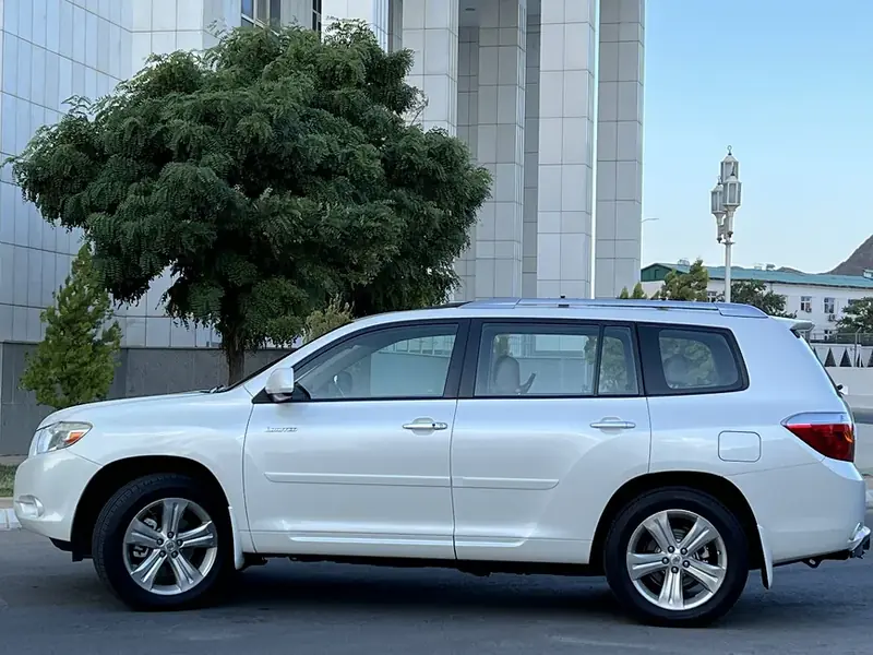 Toyota Highlander, 2010 — фото 5