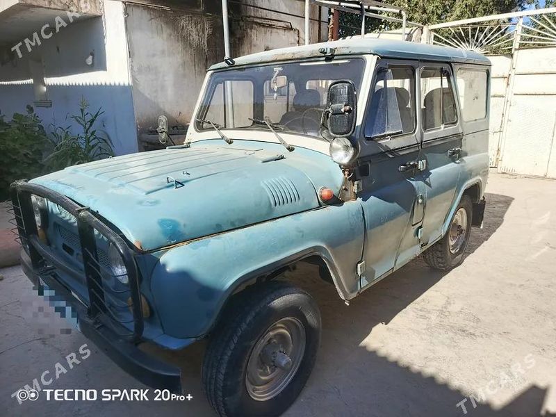 UAZ 469, 2000