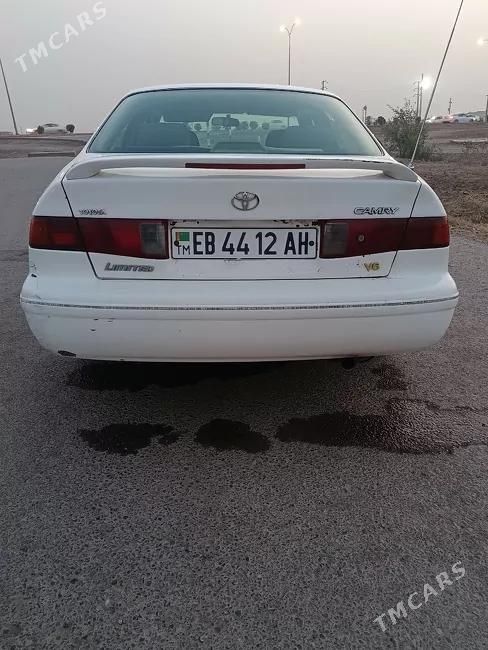 Toyota Camry, 1997