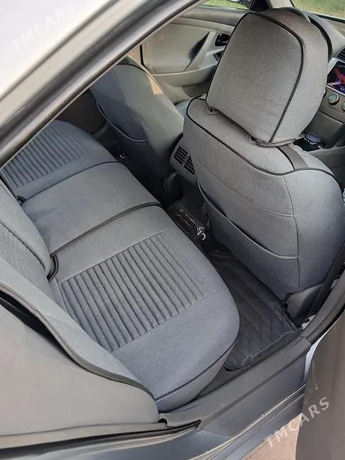 Toyota Camry, 2009