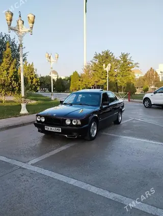 BMW 525, 1992
