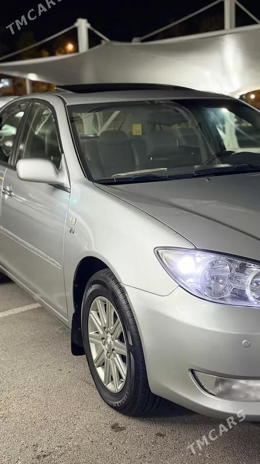 Toyota Camry, 2003