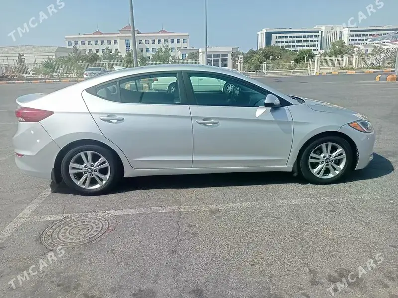 Hyundai Elantra, 2016 — фото 2