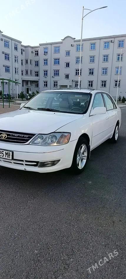 Toyota Avalon, 2001