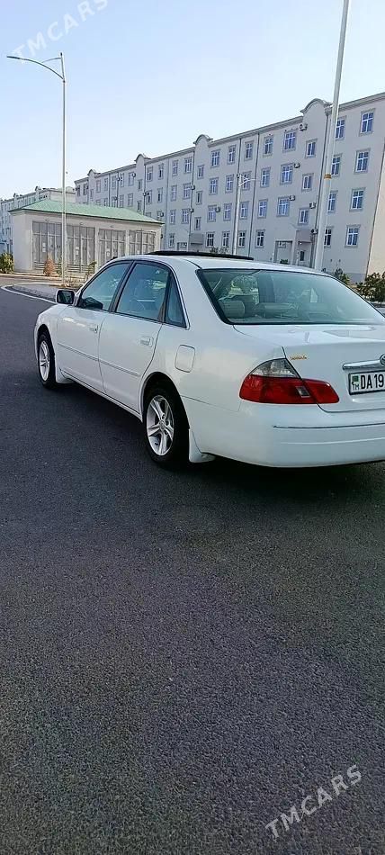 Toyota Avalon, 2001