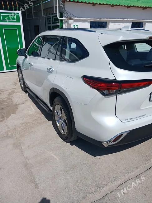 Toyota Highlander, 2021