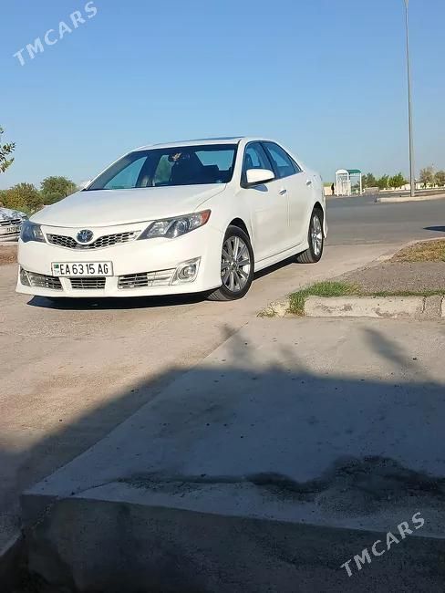 Toyota Camry, 2012