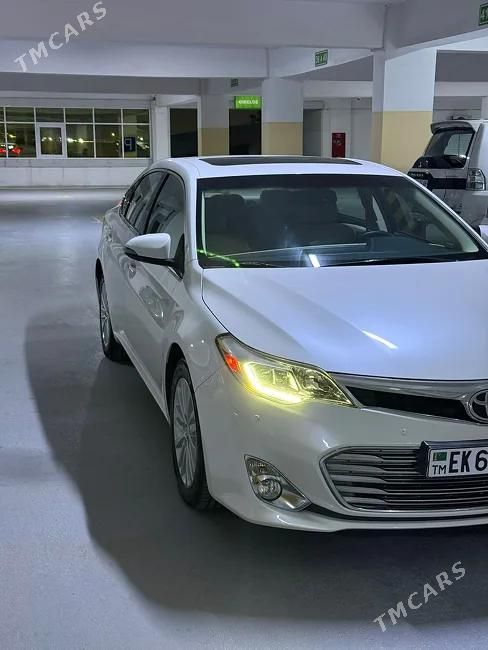 Toyota Avalon, 2013