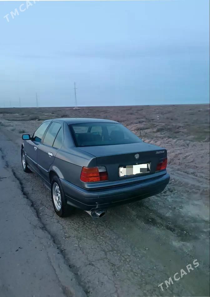 BMW 328, 1994