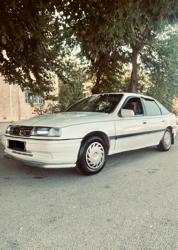 Opel Vectra, 1991 — фото 4