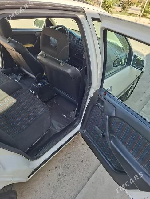 Opel Vectra, 1993