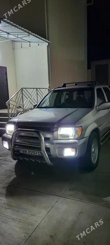 Infiniti QX4, 2003