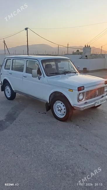 Lada Niva, 2000
