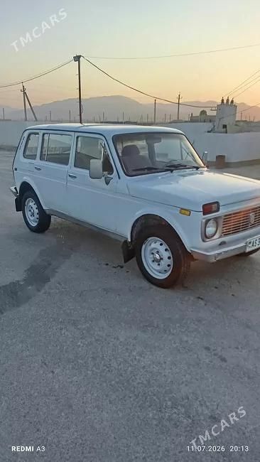 Lada Niva, 2000