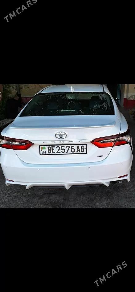 Toyota Camry, 2019
