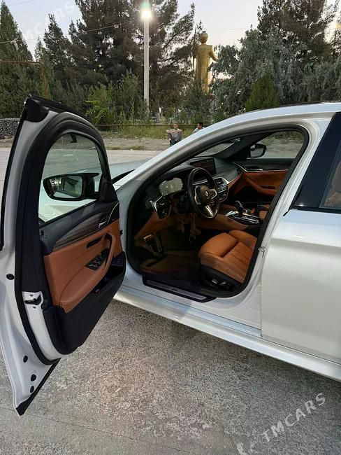 BMW 540, 2022