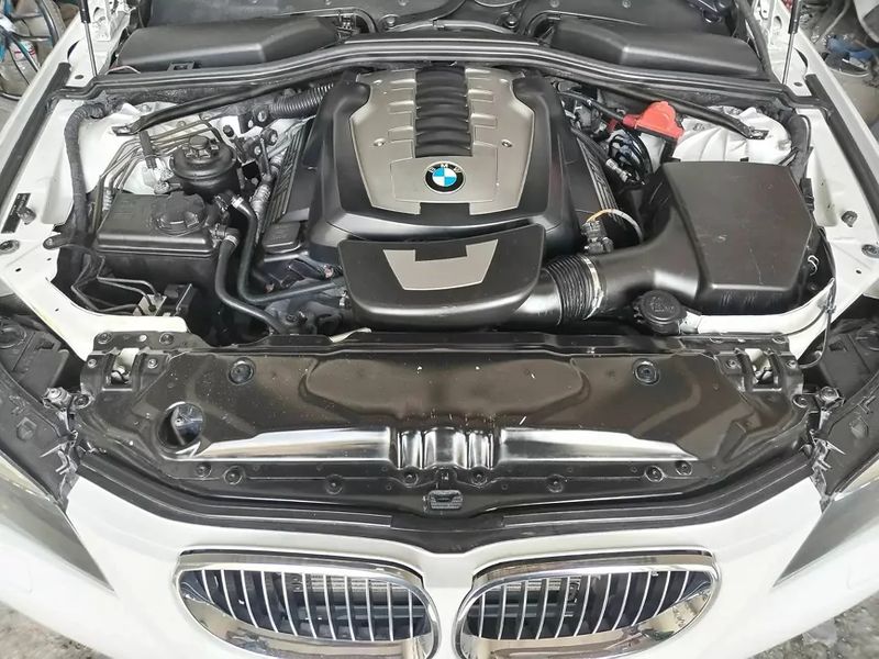 BMW E60, 2009