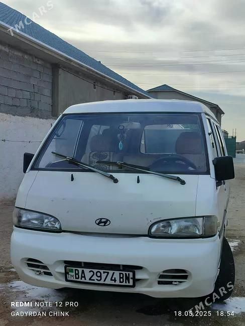 Hyundai H100, 2002
