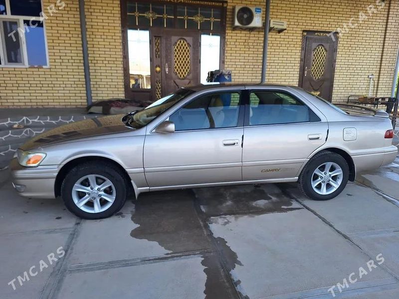 Toyota Camry, 2000