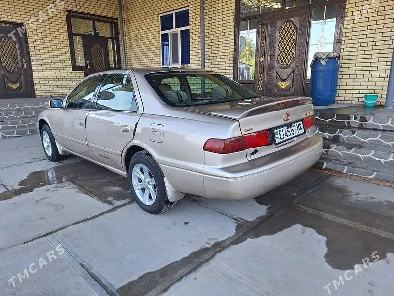 Toyota Camry, 2000