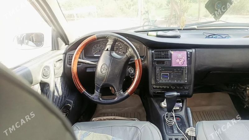 Toyota Corona, 1995