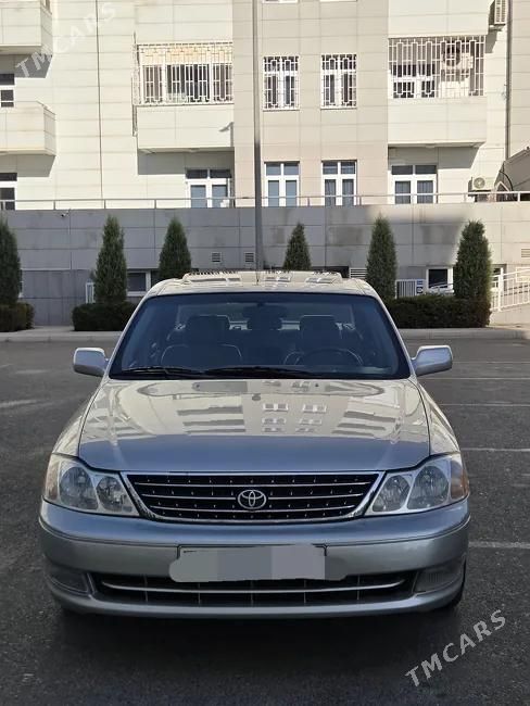 Toyota Avalon, 2004
