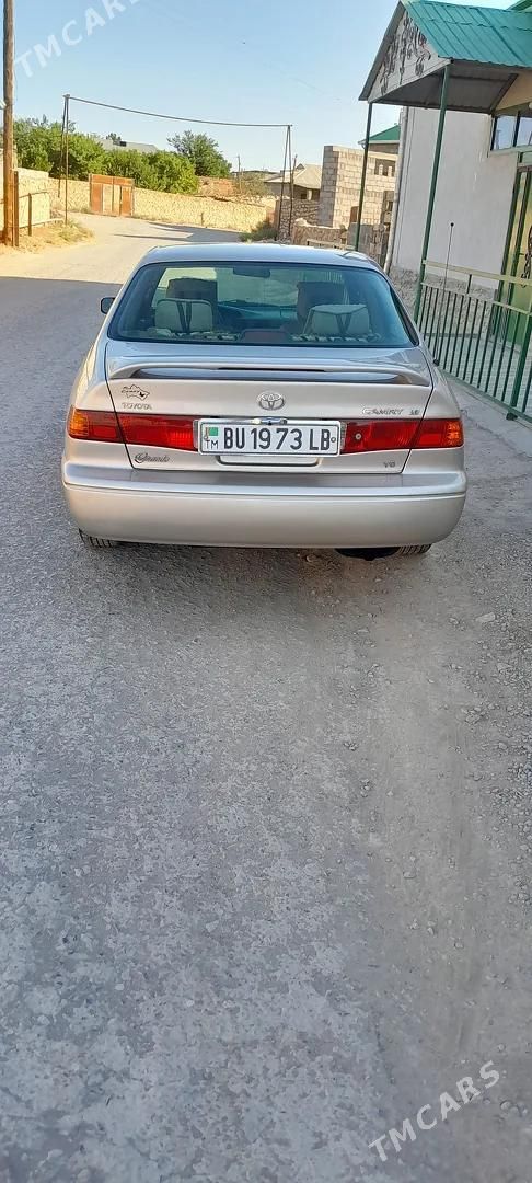 Toyota Camry, 2000