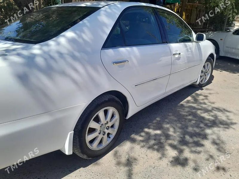 Toyota Camry, 2002