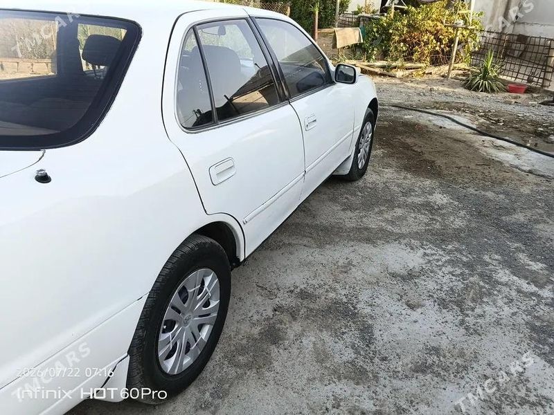 Toyota Camry, 1994