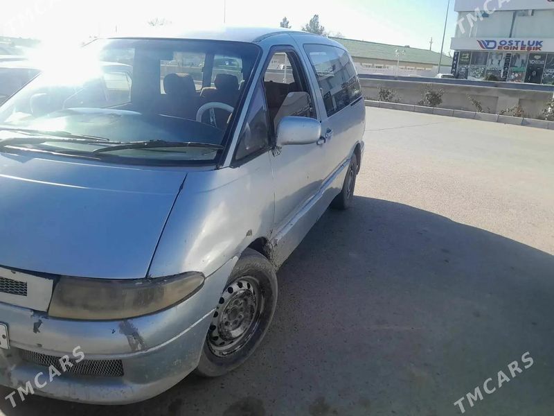 Toyota Previa, 1995
