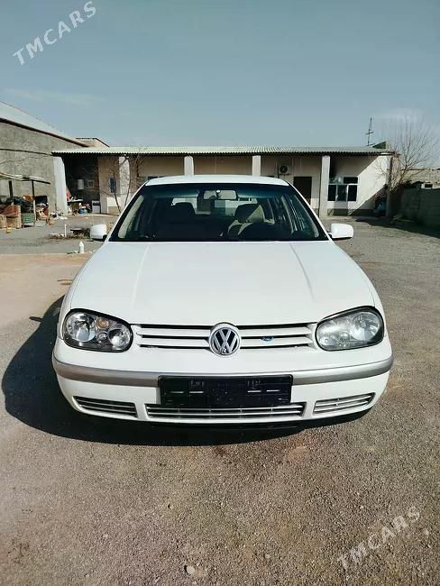 Volkswagen Golf, 2003