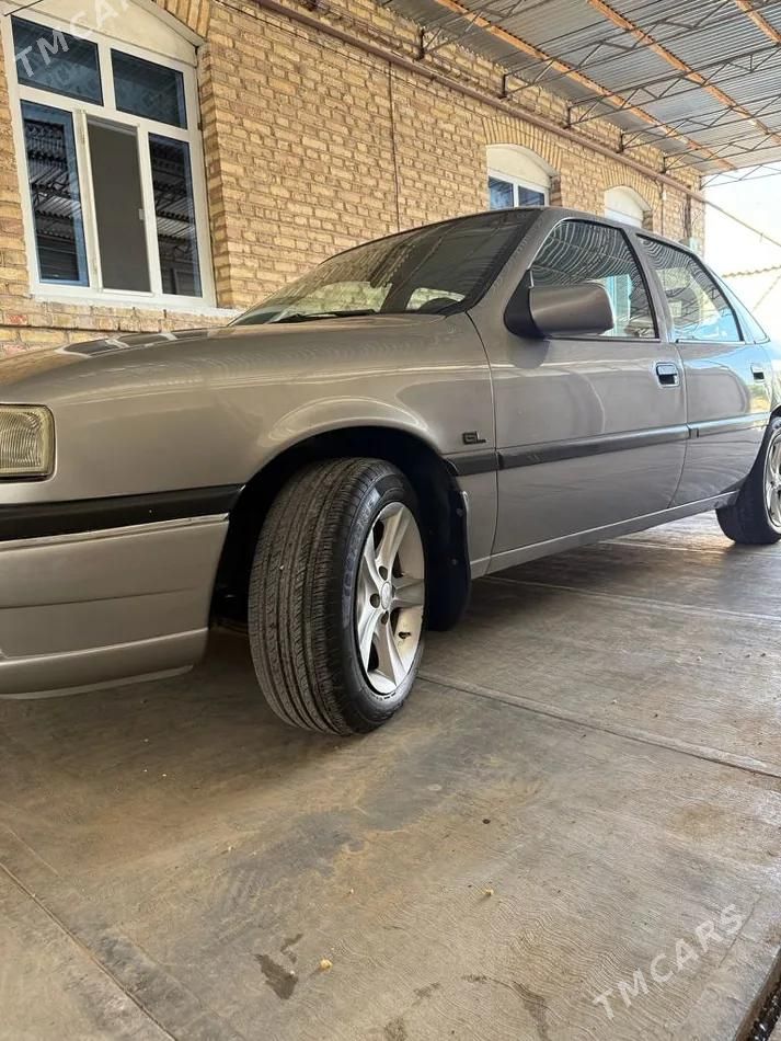 Opel Vectra, 1995