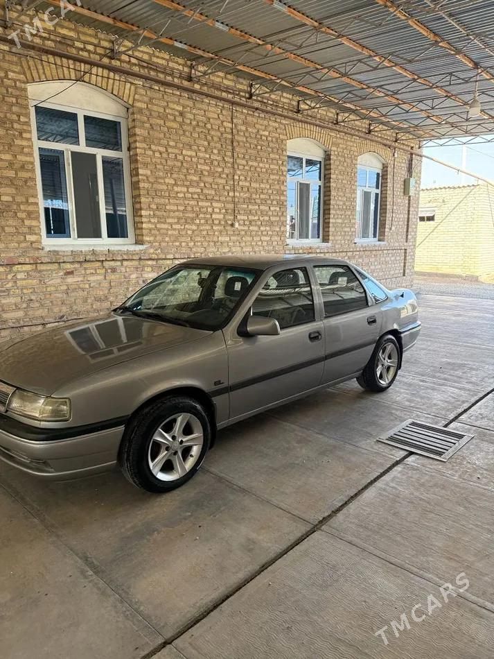 Opel Vectra, 1995