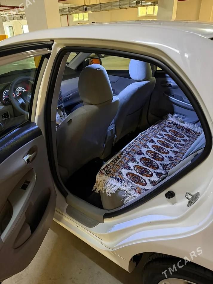 Toyota Corolla, 2013