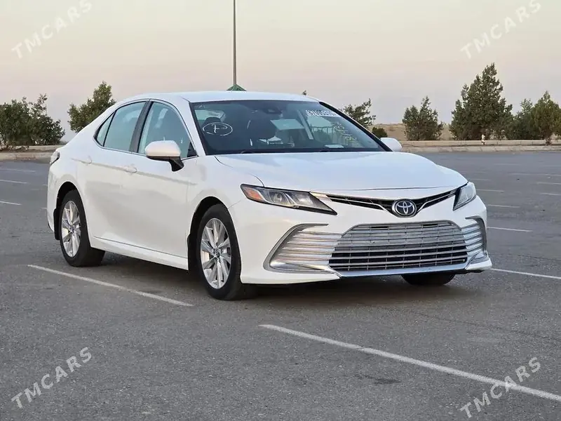 Toyota Camry, 2021 — фото 2